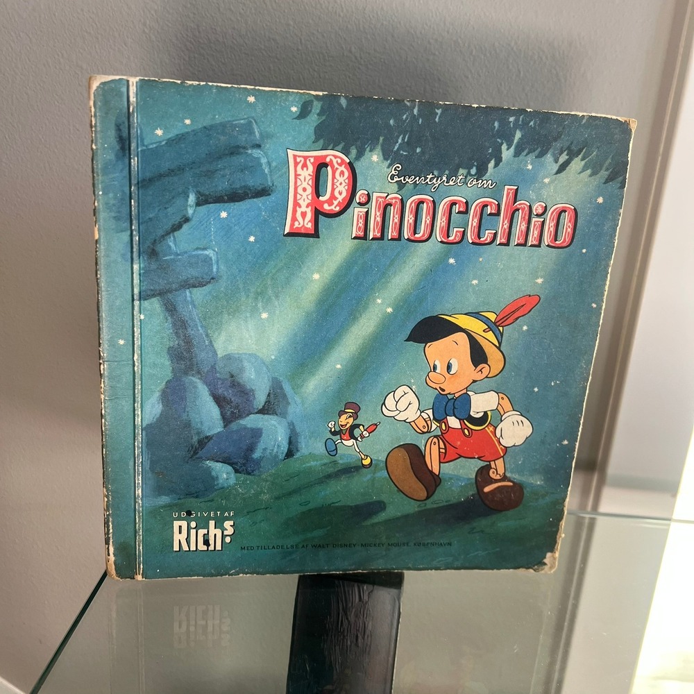 1949 Disney Pinocchio Richs Complete Danish Sticker Trading Card Album Rare